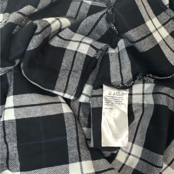 Joan Rivers ( Black) Medium Women’s Cotton Plaid Flannel Snap Front Shirt - Picture 8 of 8
